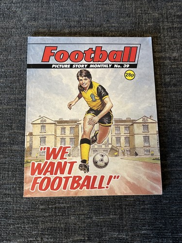 Football picture story monthly - picture,