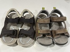 Pair of Smart Clark’s