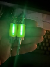 2x illuminating FLOU GREEN