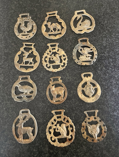 Set brass horse - of,