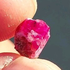 ULTRA GEM DT RED BERYL /
