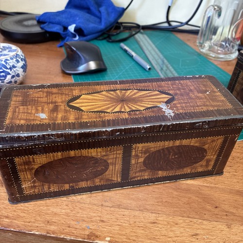 Vintage cws wooden - box, effect