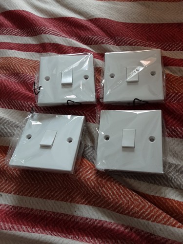 Wickes light switch gang - 1, 2