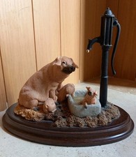 PIG AT WATER PUMP CA 580 RARE COUNTRY ARTISTS LARGE VINTAGE c1993 Boxed Original