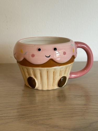 New home howe cupcake - home,
