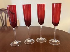 Set Of 4 Champagne Flutes. 10” Red With Clear Stems