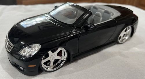Dub city lexus - black., no