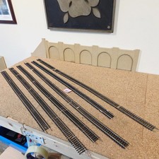 OO GAUGE  VARIOUS MAKES FLEXI TRACK  X 6 LENGTHS ( 460cm )  LT. 303   FREE POST
