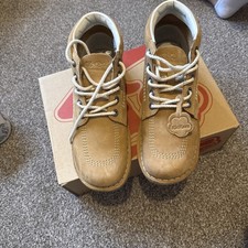 Kickers Kick Hi In Tan