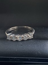18 Ct White Gold 5 Stone 1 ct  Diamond Ring Size K 