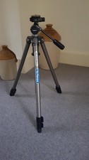 Velbon Delta In Focus Tripod