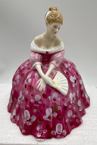 Royal doulton figurine - royal,