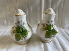 Royal Albert - Trillium - Salt