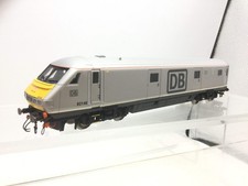 Hornby R4655 OO Gauge Mk3