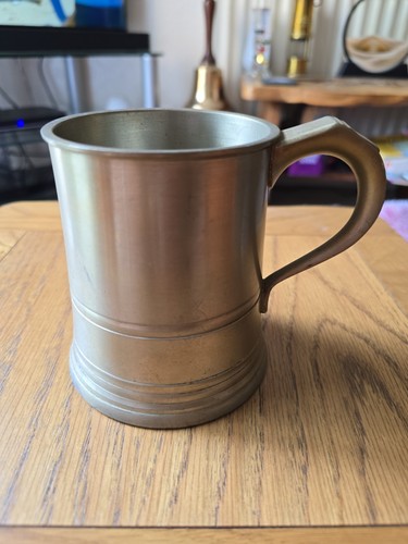 Heavy vintage pewter tankard - a,