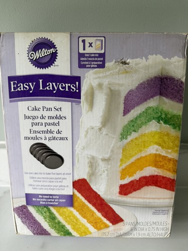 Wilton easy layers cake - cake, pan