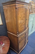 LOVELY 20thC BURR WALNUT