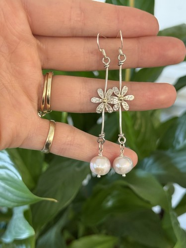 Daisy drop earrings - drop,