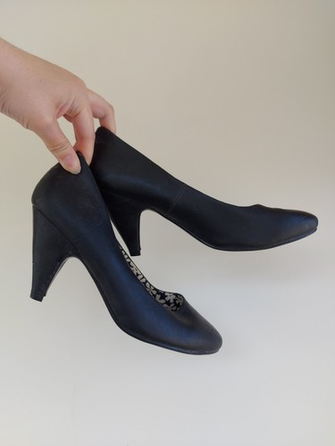 Womens black court style - f&f,