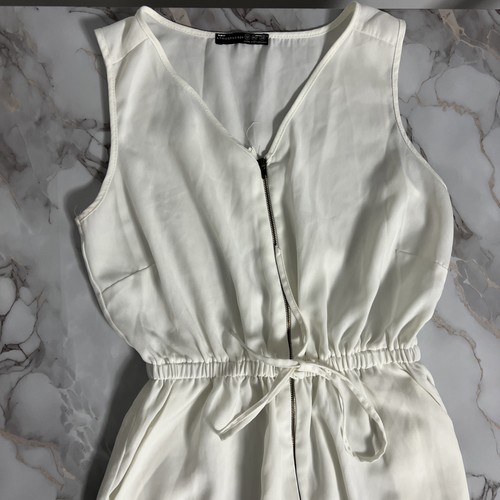 Atmosphere woman white - atmosphere, woman’s