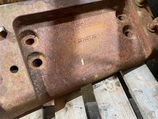527437R3 Front weight X