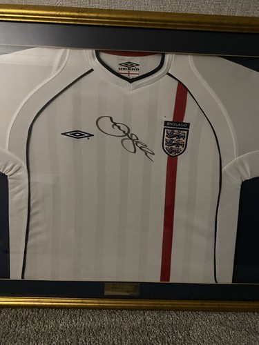David beckham signed 2003 - signed,