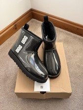 GENUINE UGG BOOTS W CLASSIC