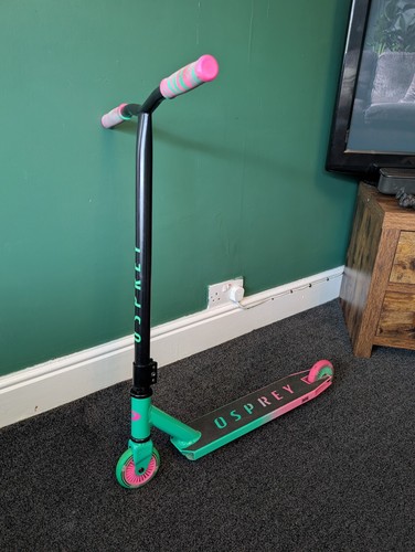 Osprey beginner stunt - osprey, scooter