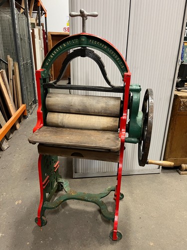 Antique cast iron - antique,