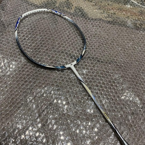 Yonex voltric 4ug5 - yonex,