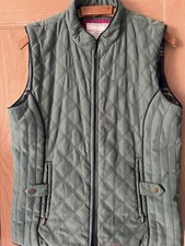 Joules Women's racing green Quilted Gilet Size 14