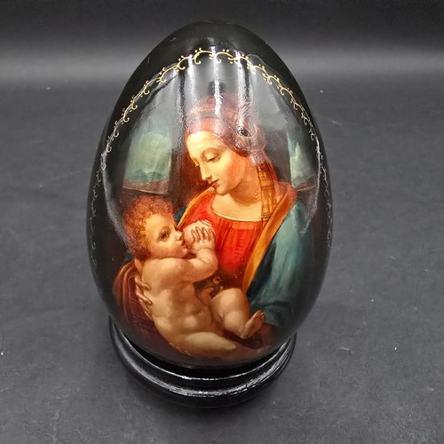 Russian lacquer egg - russian, madonna