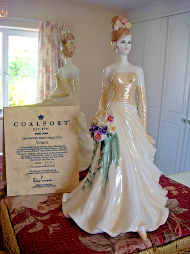 Rare 2000 coalport - rare, l/e