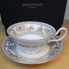Wedgwood Gold Columbia Peony