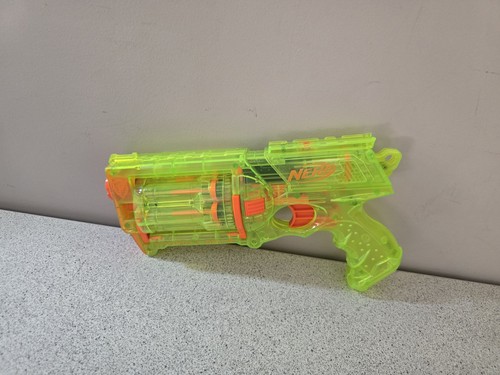 Nerf strike maverick - n‑strike,