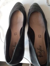 M & S Foot glove Size 6 1/2