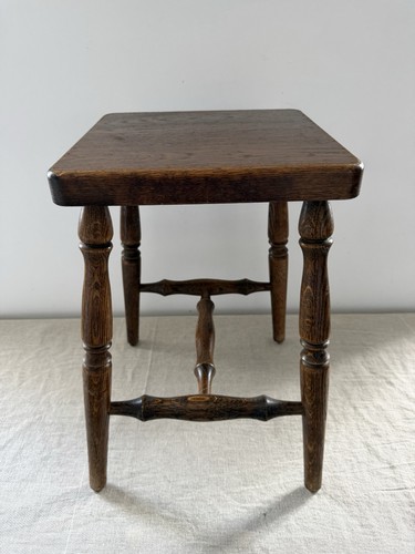 Vintage solid oak - vintage, square