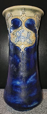 VTG Royal Doulton 9.5" tall