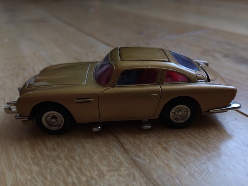 Hornby hobbies james bond - hornby,