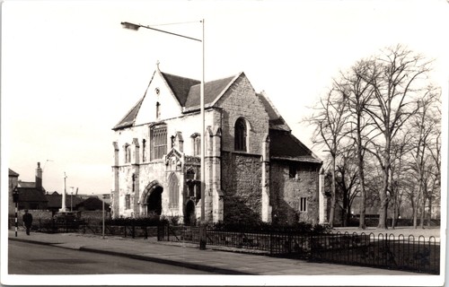 Worksop priory gatehouse - worksop,