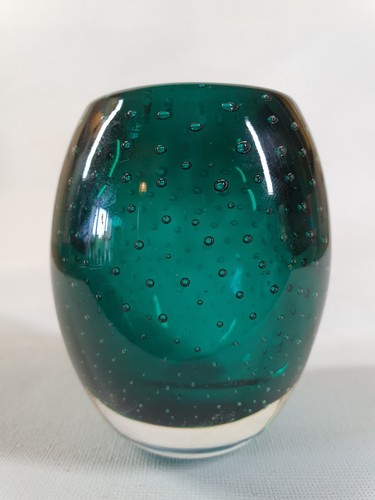 Whitefriars 9506 cased green - cased,