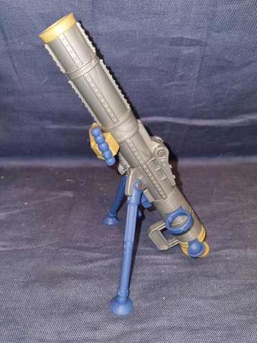 Vintage action man - man, mortar