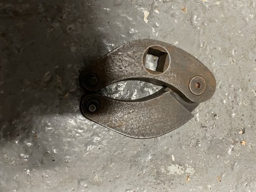Bobcat adjustable gland - bobcat, nut