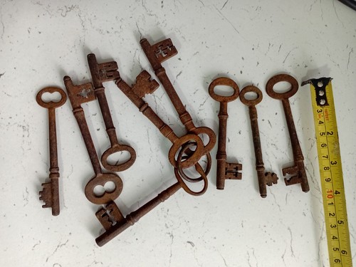 Vintage antique old - old, keys