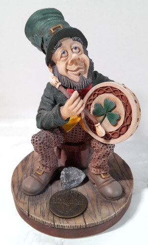 Blarney stone finnians irish - stone,
