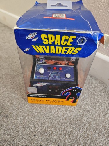 Arcade space invaders - my,