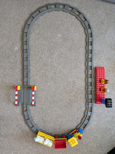 Lego duplo train track - lego, push
