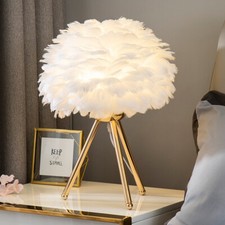 Elegant Feather Table Lamp Romantic Bedside Lamp LED Desk Night Light Decor