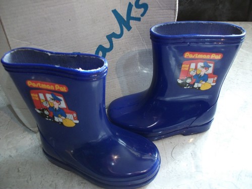 Postman pat clarks wellys - pat,