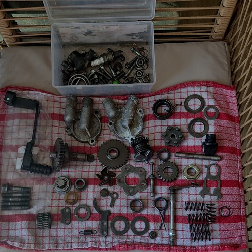 Kawasaki 100 85 various - /,